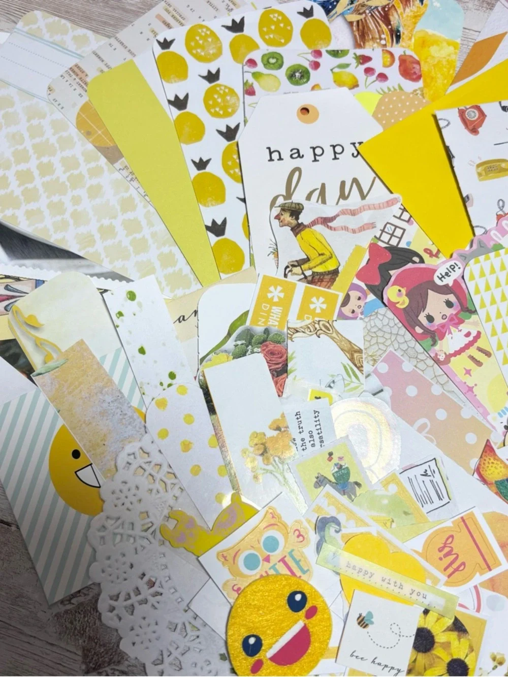 Yellow Junk Journal Paper Scrap Pack Kit 100 Pc Ephemera Planner Decor Scrapbook